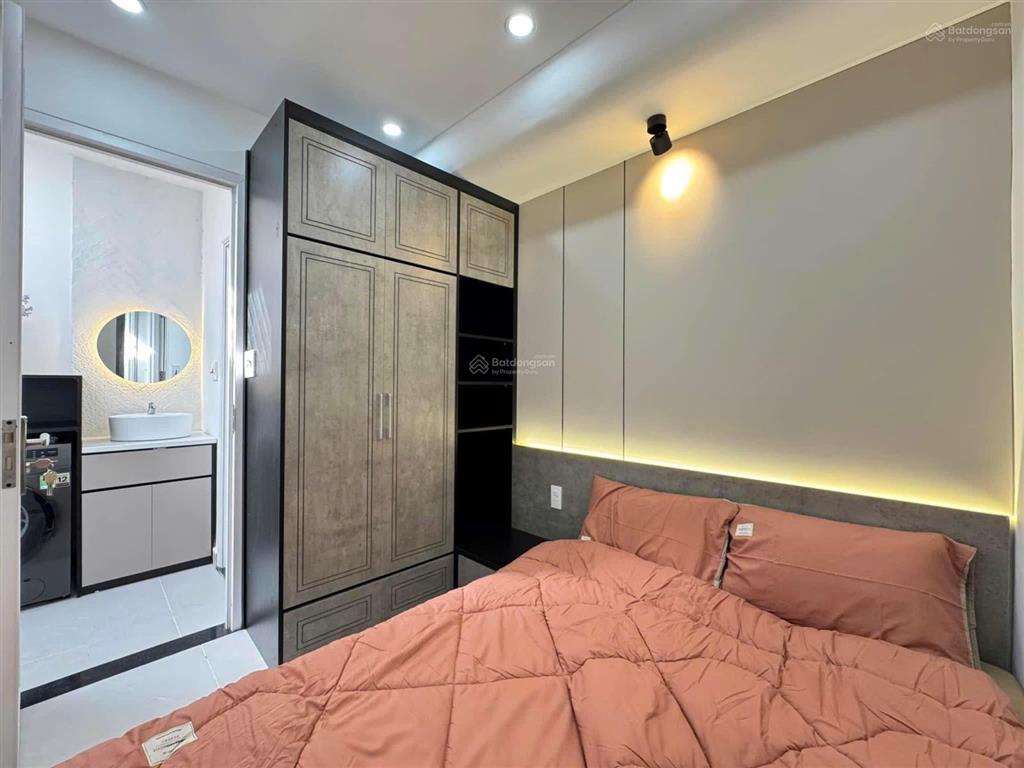 Nhà bán (chính chủ) shr hẻm xe hơi đ. tân túc bình chánh