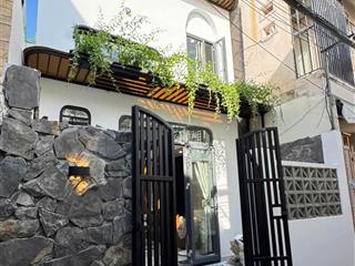 Nhà bán (chính chủ) shr hẻm xe hơi đ. tân túc bình chánh