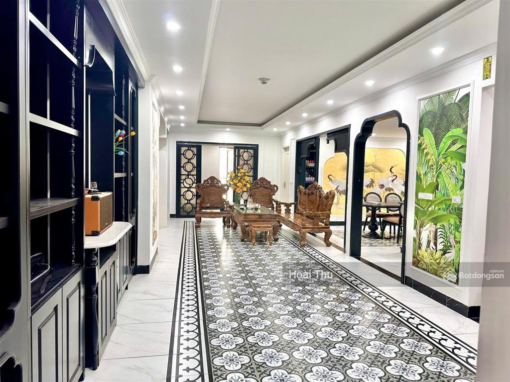 Bán căn góc 4 phòng ngủ  chung cư tsq  euroland, mỗ lao, hà đông. dt 202m2, full đồ đẹp