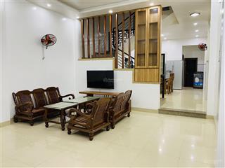 Bán nhà vip mt đường nguyễn sắc kim gần trường, gần chợ 3 phòng ngủ. giá rẻ chất lượng cao