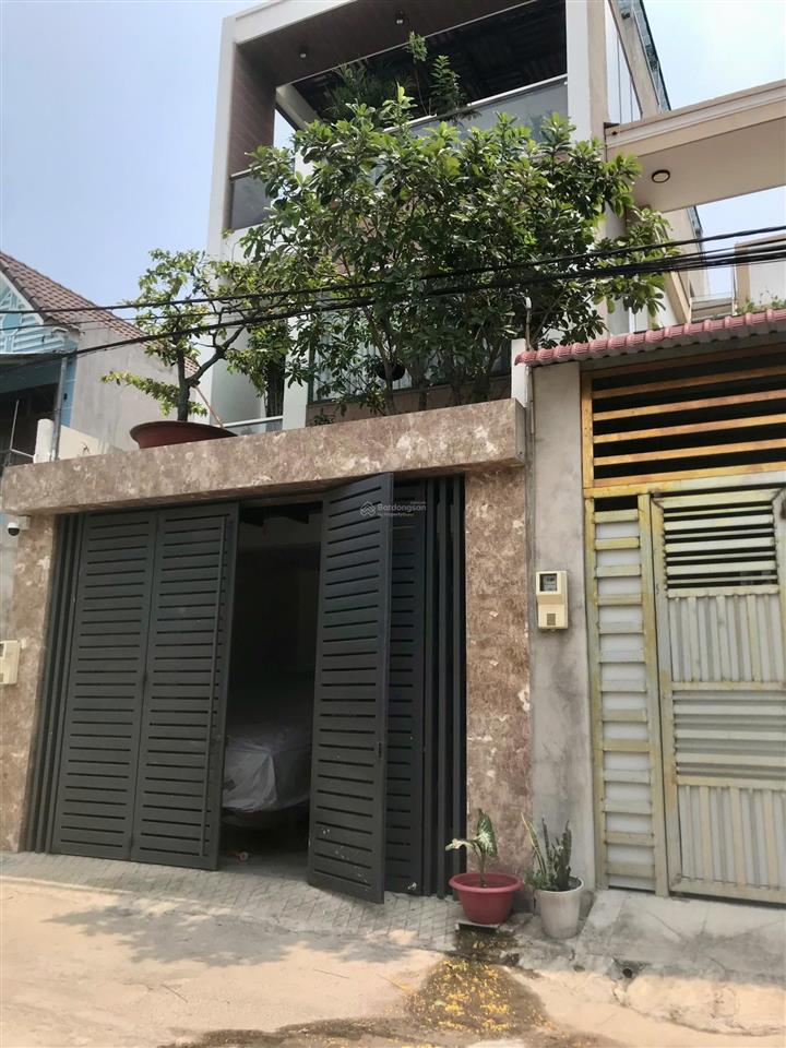 Bán nhà 3 tầng siêu đẹp hẻm ô tô tân hiệp 4 dt 5x17m (84m2). 4pn 5wc, full nội thất cao cấp
