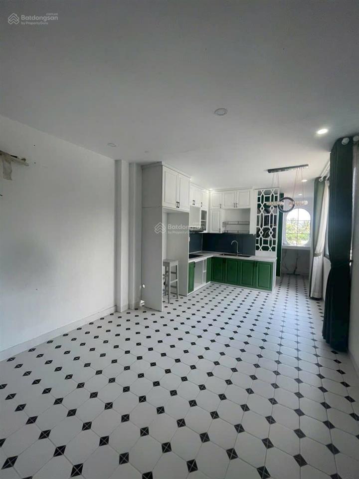 Bán nhà 3 tầng đường hùng vương, chỉ 19,9 tỷ rẻ nhất khu vực, làm việc trực tiếp chính chủ