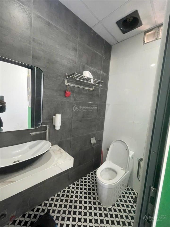 Bán nhà 3 tầng đường hùng vương, chỉ 19,9 tỷ rẻ nhất khu vực, làm việc trực tiếp chính chủ