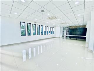 Cho thuê nhà lam sơn, p. 2, q. tân bình, dt 7x19m, hầm trệt 4 lầu, thang máy