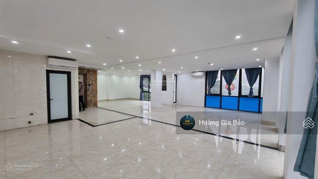 Cho thuê toà nhà thiết kế hiện đại mặt tiền trương công định, p. 14 tân bình, dt 9x20m, hầm 1t4l