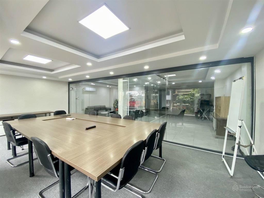 Cho thuê nhà khu k300, p. 12, q. tân bình, ngang 10 dài 23m, hầm trệt 3 lầu