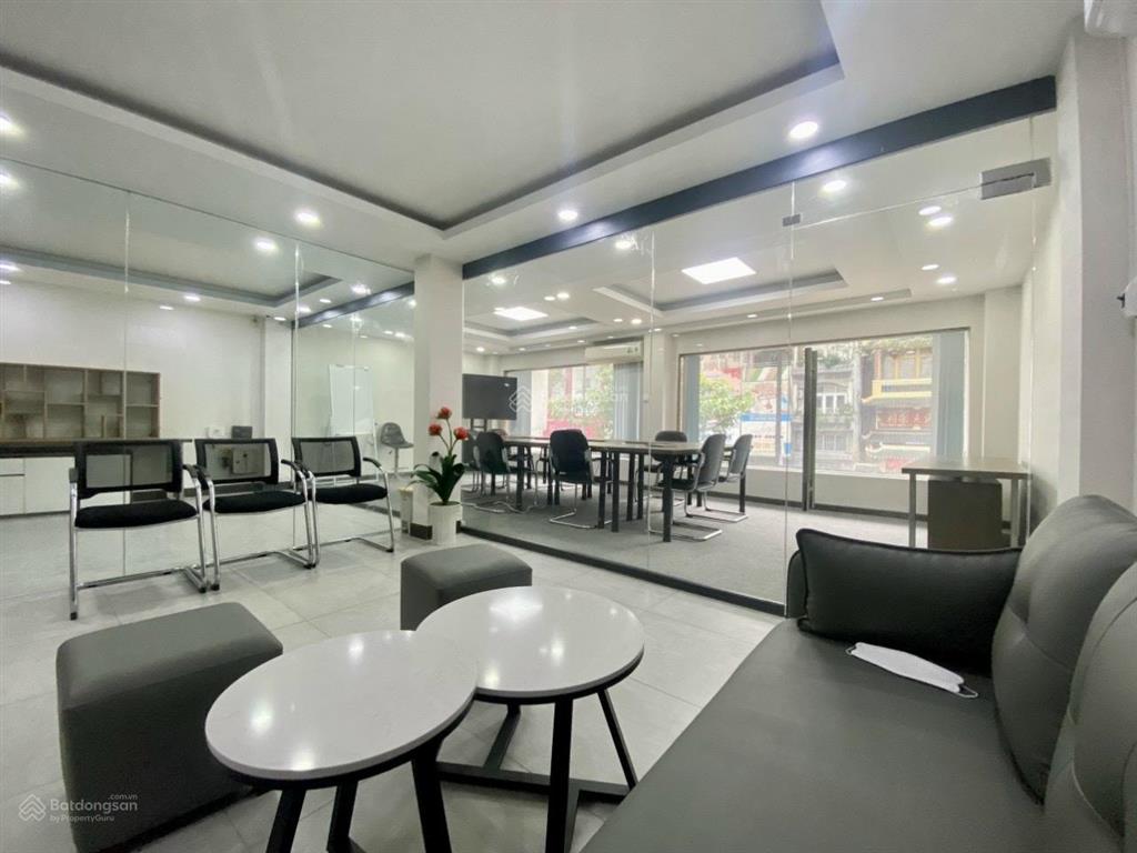 Cho thuê nhà khu k300, p. 12, q. tân bình, ngang 10 dài 23m, hầm trệt 3 lầu