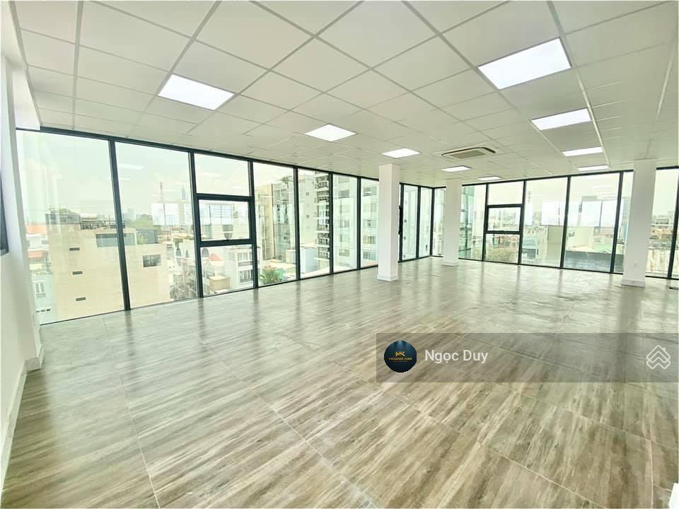 Cho thuê siêu phẩm mt phổ quang, p. 2, q. tb, dt 12x25m, hầm trệt 3 lầu