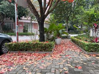 Bán liền kề 75m2 hướng tây nam sổ đỏ, gần chung cư tiện kinh doanh, giá tốt.  0971 987 ***