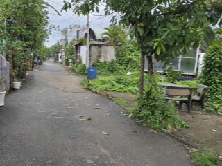 Chủ gửi bán lô đất mặt tiền đường bờ rạch hẻm cụt một xẹt của đường hà duy phiên,1166m2