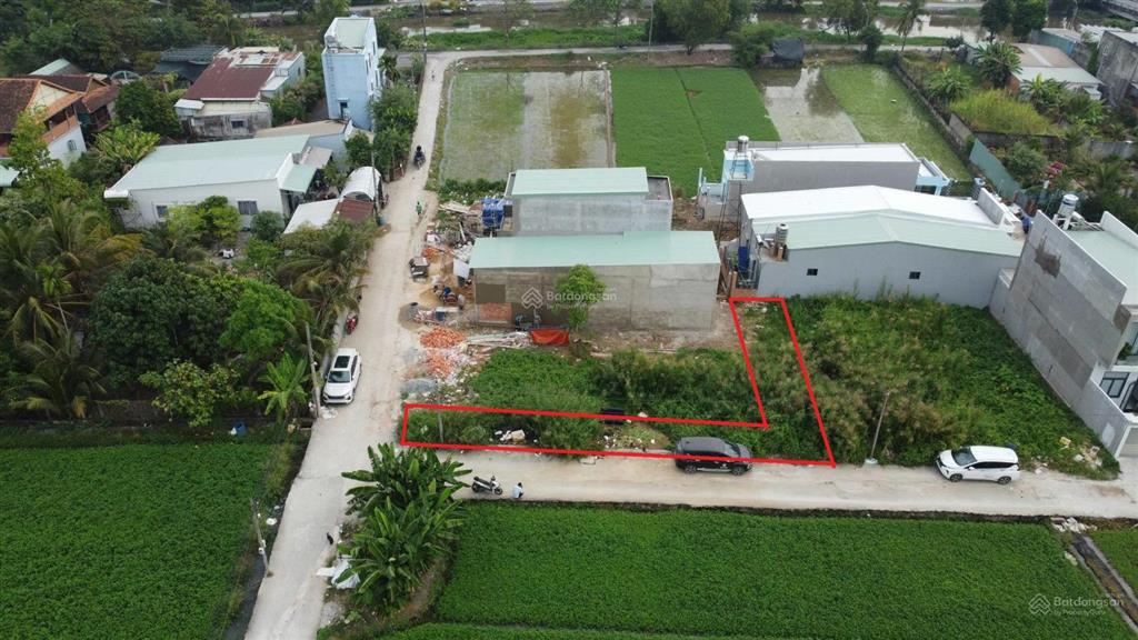 Đất cách đường bình mỹ vào 60m, đường bê tông 5m, 194,5m2 2 mặt tiền, xây được 2 căn nhà, giá tốt