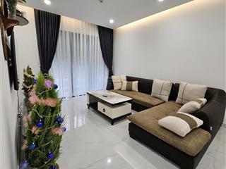 Bán/thuê sky villa  gara xe trong nhà , layout hiếm, 2pn, dt 167m2. chỉ 23tr/tháng