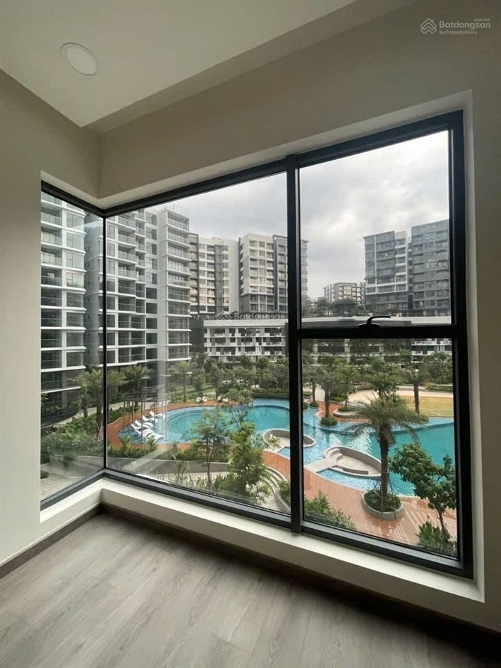 Bán nhanh, 2 phòng ngủ 96m2, centery, c4 view hồ bơi, giá chỉ 8tỷ all in. xem nhà ngay hôm nay