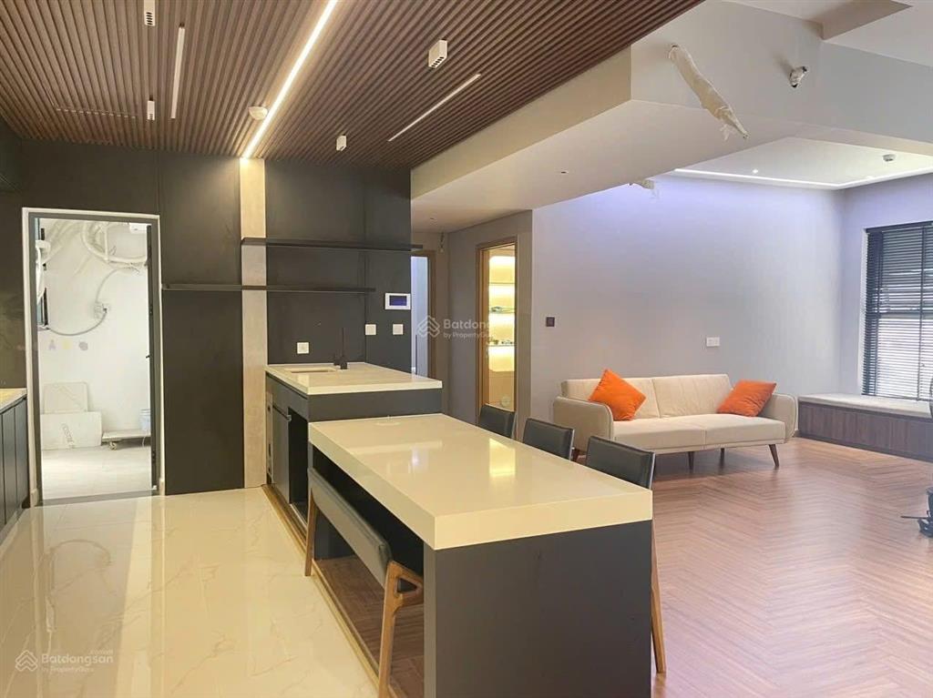 Bán cc skylinked 3pn tại celadon city, 14.2tỷ, all in, dt 217m2, 3pn, số lượng có 1, hàng hiếm!