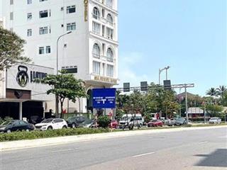 Bán 1 cặp 200m2 đường hồ xuân hương  đà nẵng