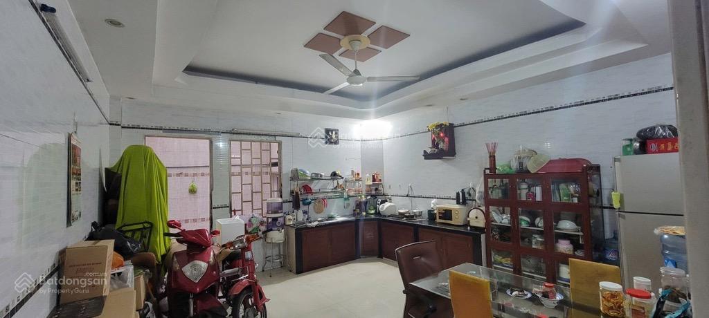 Bán nhà riêng tại hàn hải nguyên, q11, 1t 2l, giá 4,95 tỷ, 36,6 m2, 3pn, 2wc