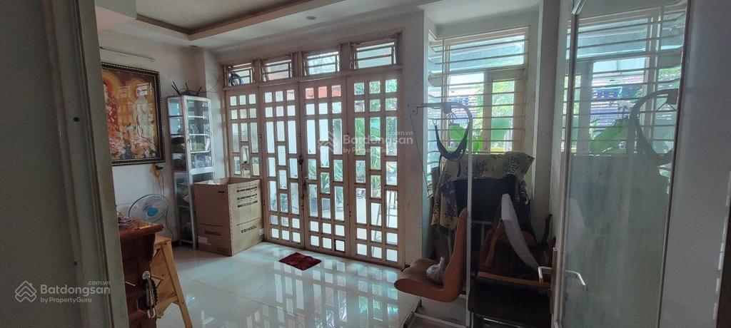 Bán nhà riêng tại hàn hải nguyên, q11, 1t 2l, giá 4,95 tỷ, 36,6 m2, 3pn, 2wc