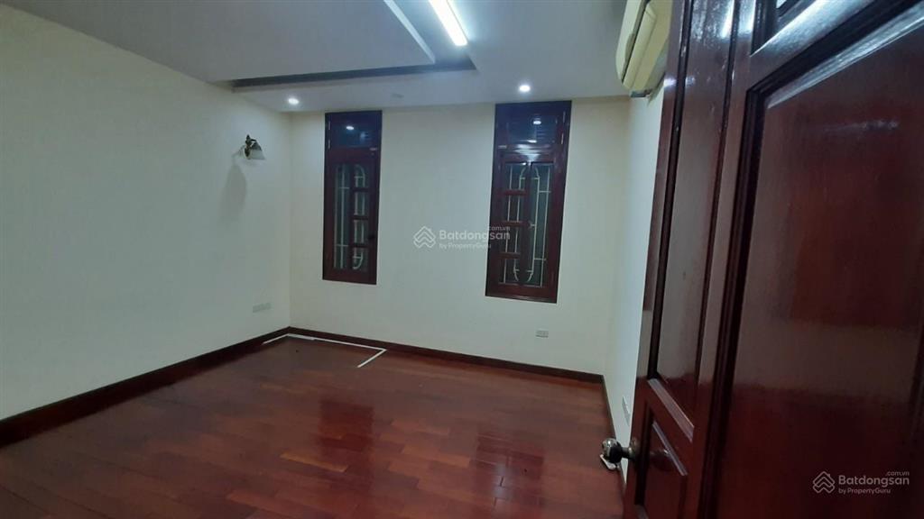 Chính chủ cho thuê căn nhà lk 80m2, 4 tầng mặt tiền 7,5m, hoàn thiện cao cấp tại kđt đại kim