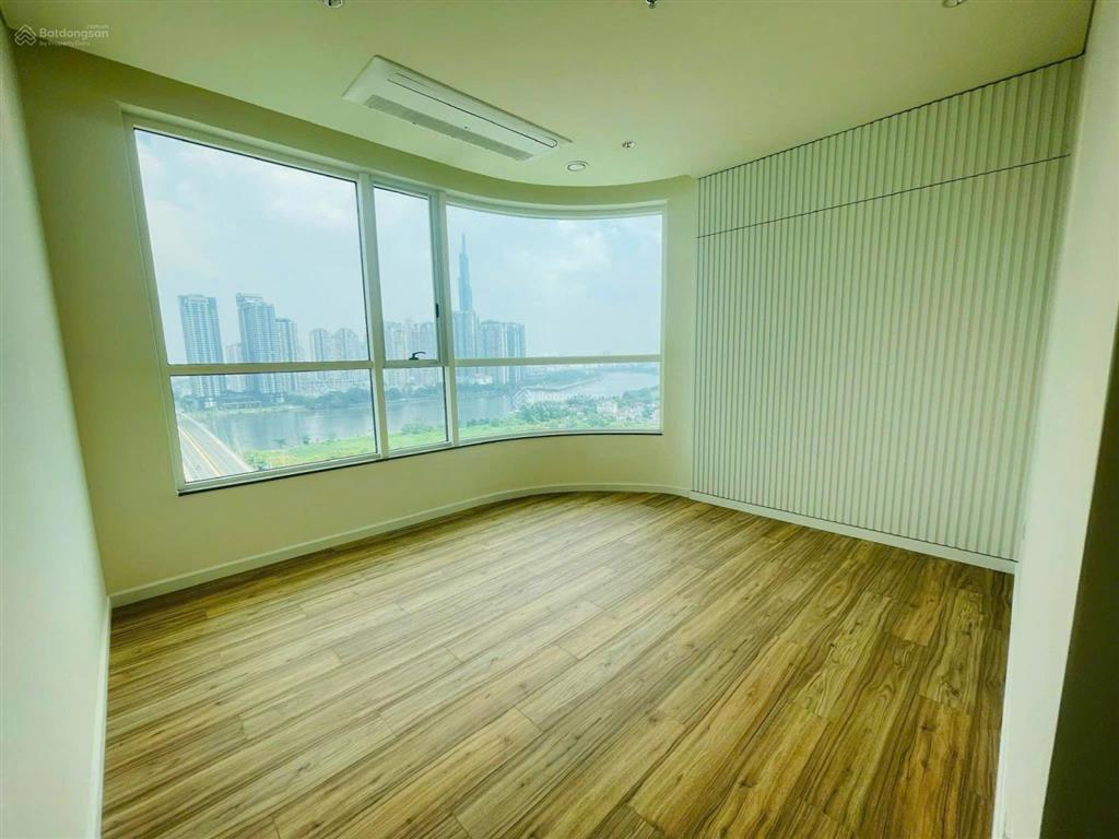 Độc quyền cho thuê 3pn zeit  135m2  75 triệu  ntcb tầng cao view sông lm81