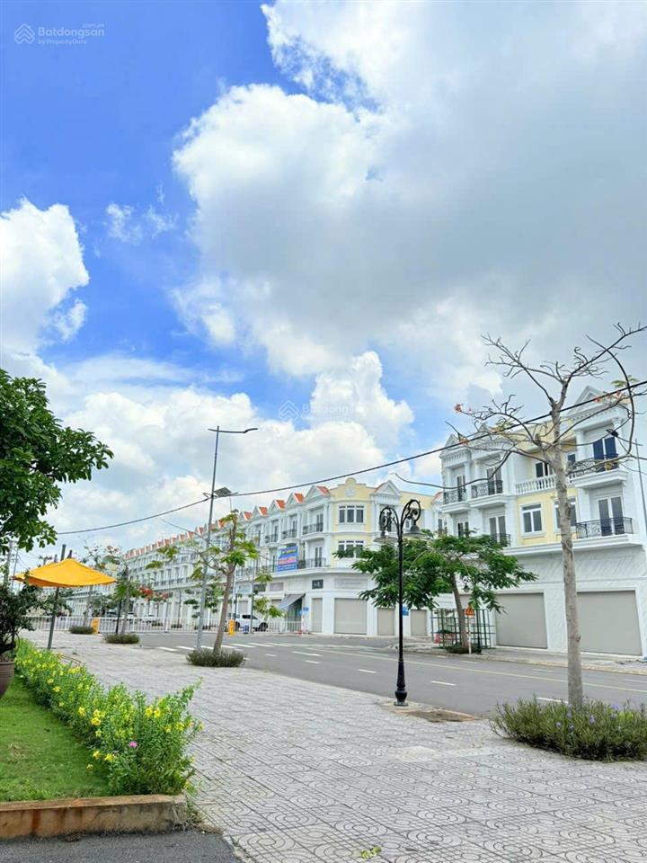 Phân khu shophouse đẹp nhất vực huyện nhơn trạch 90m2, đầu tư & kinh doanh sinh lời cực tốt