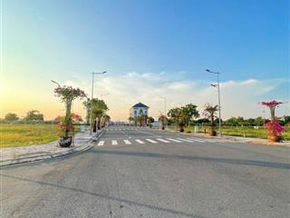 Chủ gửi bán gấp lô góc ngang 8m. tổng dt 135m2 giá tốt nhất dự án hiện tại