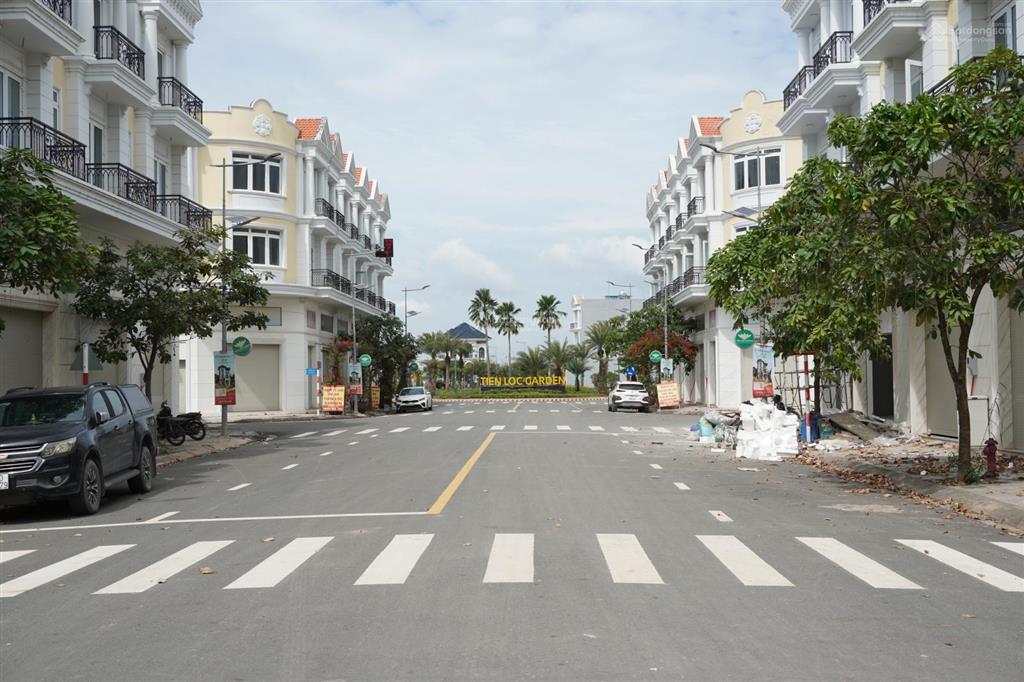 Kẹt bank cần chuyển nhượng gấp căn shophause giá rẻ nhất dự án tiến lộc garden