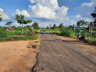 Xuân phúea kar dt 1000m2 sẵn 100m2 thổ cư kdc ổn định cách quốc lộ 29 chỉ 600m full cà và tiêu