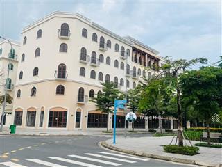 Cần bán nhà căn góc xẻ khe trục l1 sun grand city new an thới.dt 120m2, sàn 82m2, sổ đỏ lâu dài.