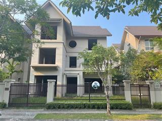 Cần bán biệt thự sunny garden city  quốc oai dt 286m2, đơn lập, đã hoàn thiện full nt.căn góc.