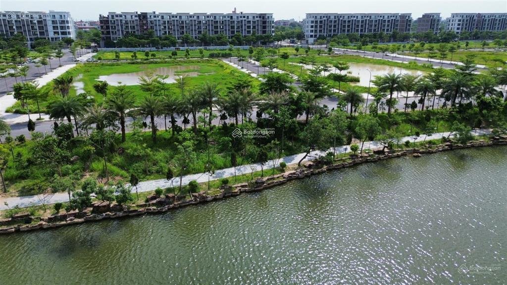 Bán lô đất làn 2  kđt vườn hồng, đồng nguyên. ngay cạnh 2 trường đại học danh tiếng và sun group