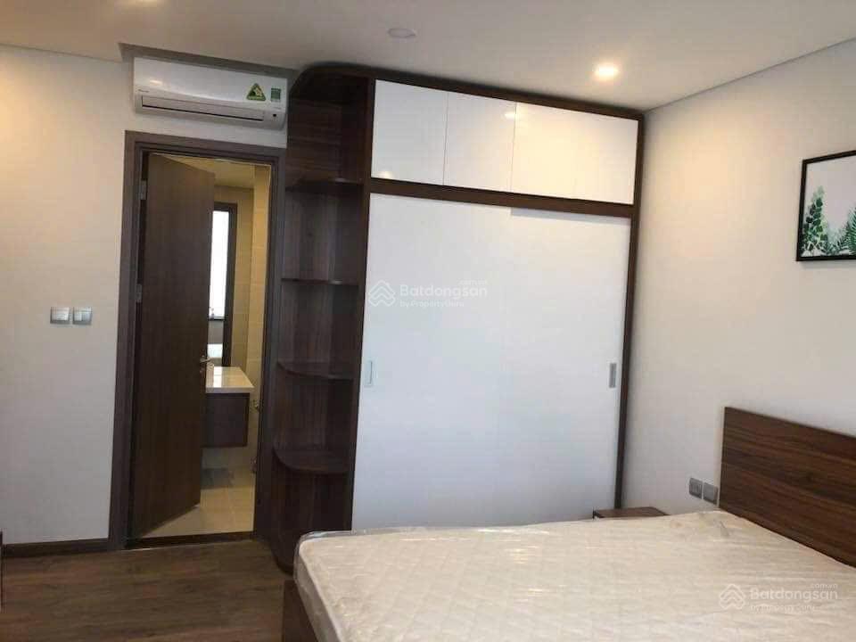 Vợ chồng tôi cần cho thuê gấp căn hộ 2pn, đẹp tại chung cư thái hà, giá 11tr/th. 0981 959 *** a hà