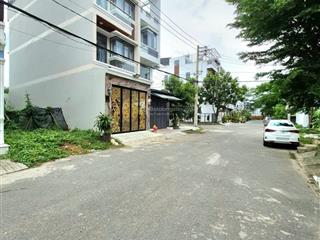 Bán nhà kdc đồng bộ đường 10m huỳnh tấn phát, thị trấn nhà bè full nội thất  xe hơi đậu trong nhà