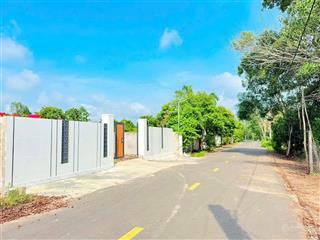 Bán đất xã đất đỏ  tp hồ chí minh khu toàn nhà vườn biệt thự