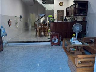 Bán nhà 1 trệt 1 lầu hẻm nguyễn thanh đằng, phước hiệp, tp bà rịa cũ nay là phường bà rịa, tp hcm