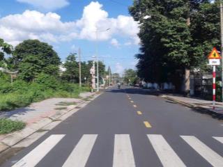 Lô biệt thự lọt giữa khu long toàn, tp bà rịa siêu đẹp. xung quanh toàn biệt thự