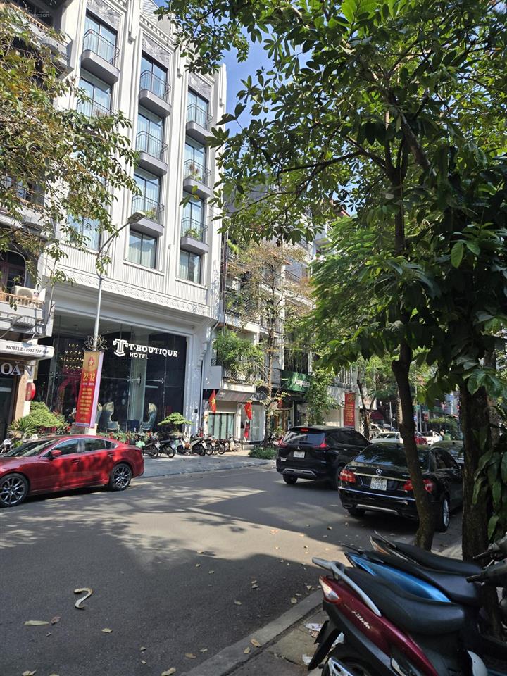 Bán nhà mặt phố tô hiến thành  mặt tiền 7m3  162m2