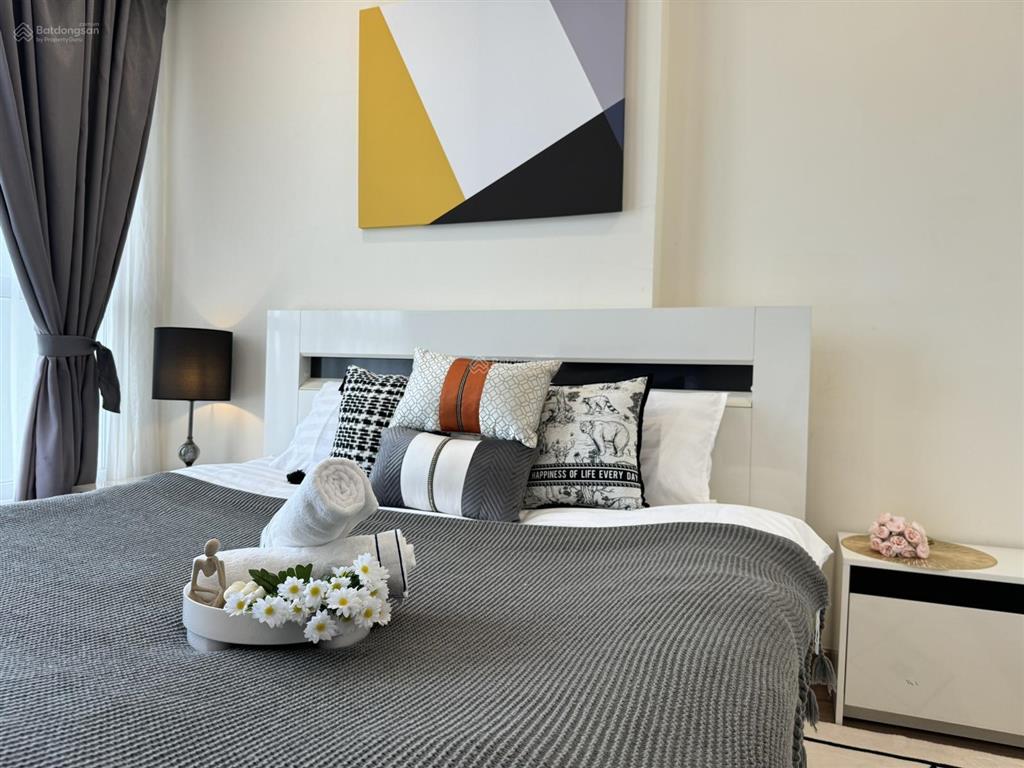 Chủ nhà đi nước ngoài cần cho thuê gấp căn hộ vinhomes central park 1 phòng ngủ đầy đủ nội thất
