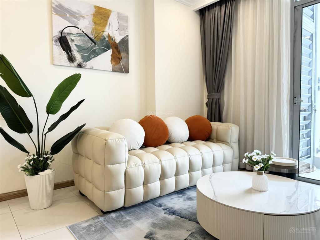 Chủ nhà đi nước ngoài cần cho thuê gấp căn hộ vinhomes central park 1 phòng ngủ đầy đủ nội thất