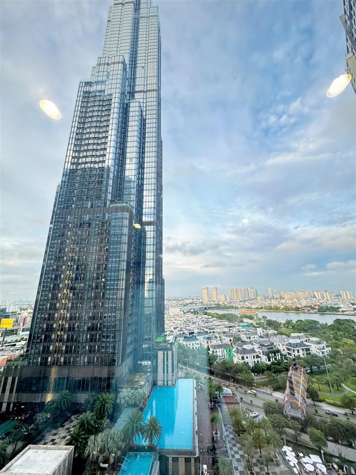 Chính chủ cho thuê gấp căn hộ diện tích sử dụng 84m2 full nội thất decor giá 18tr/th  0964 649 ***