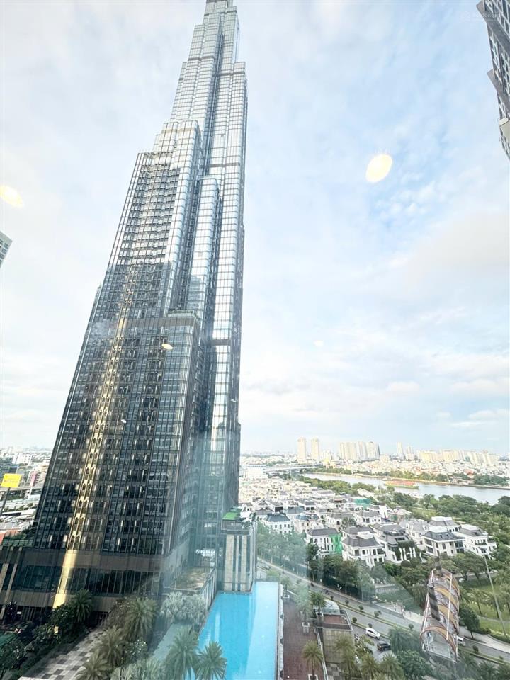 Chính chủ cho thuê gấp căn hộ diện tích sử dụng 84m2 full nội thất decor giá 18tr/th  0964 649 ***