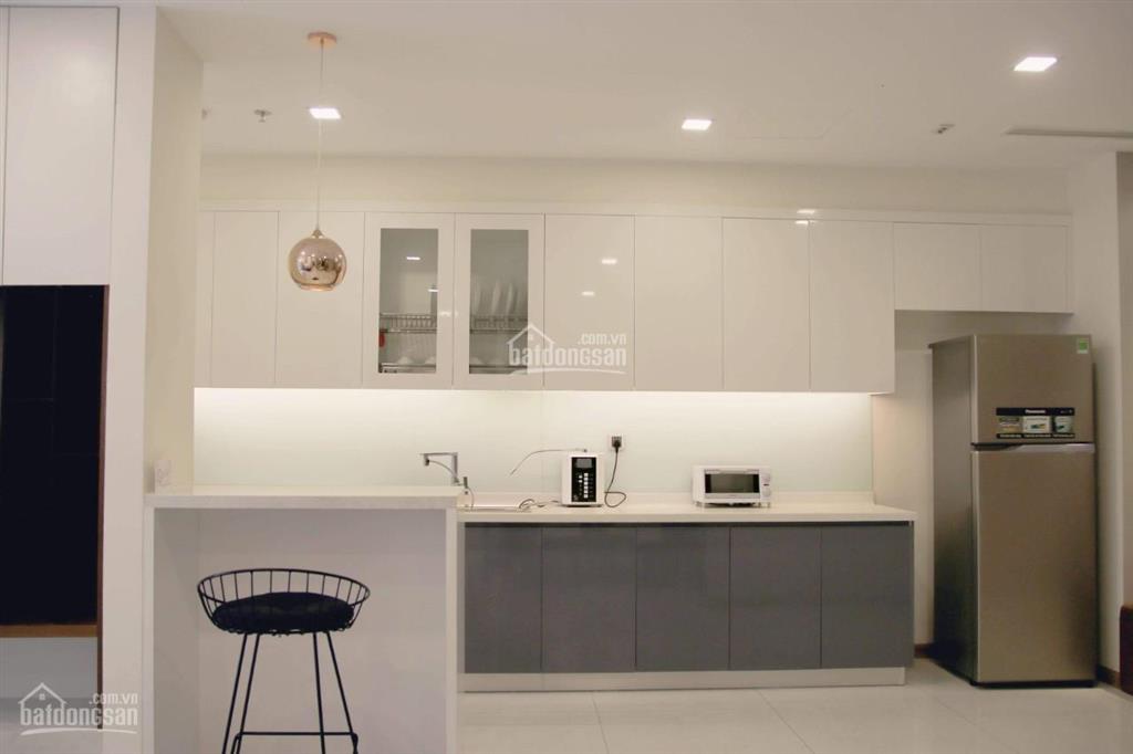 Cho thuê 2 phòng ngủ toà park 7 diện tích lớn, giá 18 triệu/tháng kđt vinhomes central park
