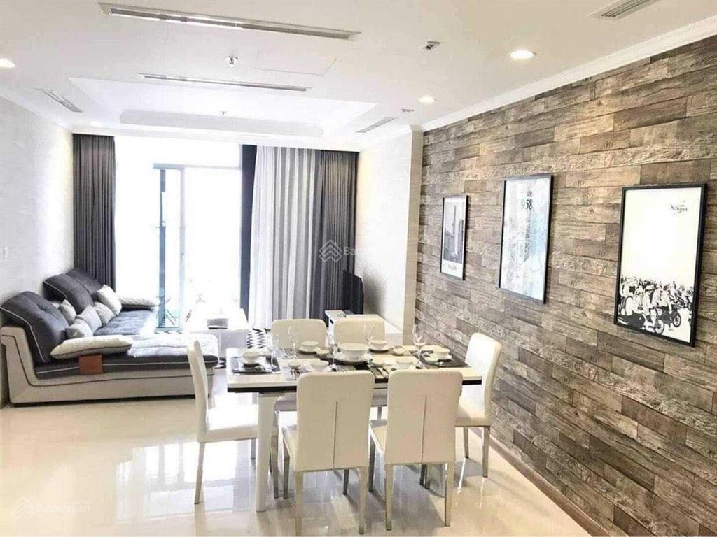 Tôi cần cho thuê căn hộ 2 phòng ngủ, vinhomes central park, view landmark 81