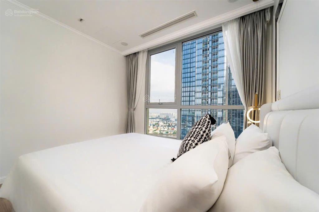 Tôi cần cho thuê cc vinhomes central park, 27 triệu, 115 m2, đầy đủ tiện ích ở bình thạnh, hcm