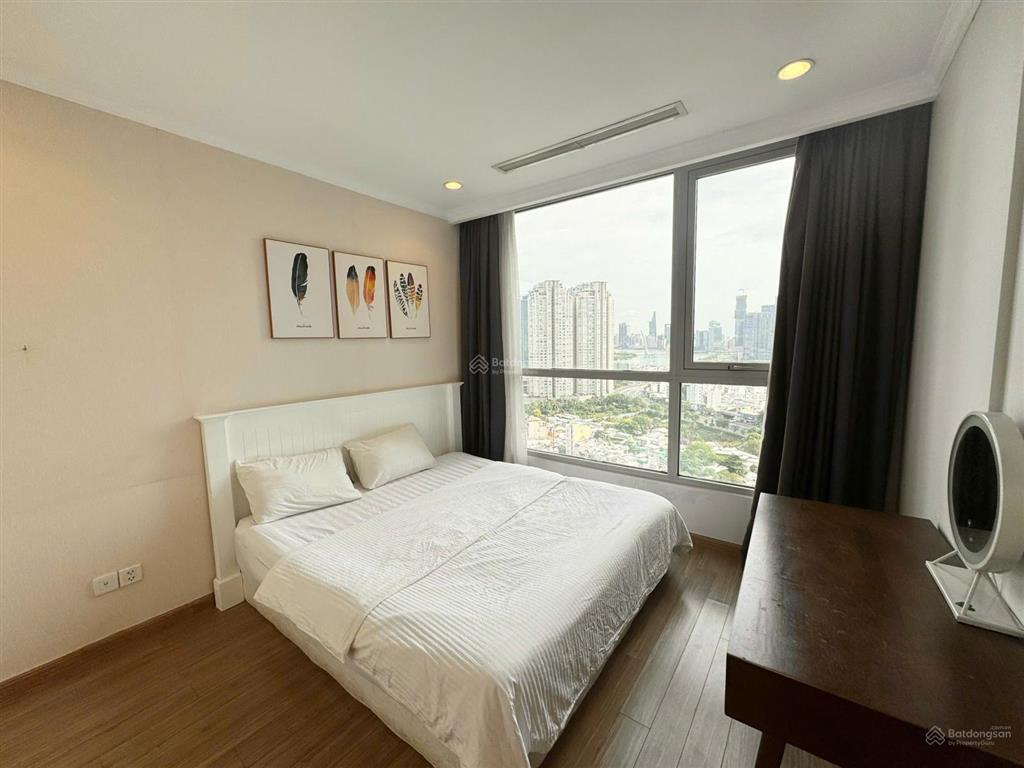 Chính chủ cần sang lại căn hộ 1pn, 54m2, layout đẹp, 2 ban công tại vinhomes central park