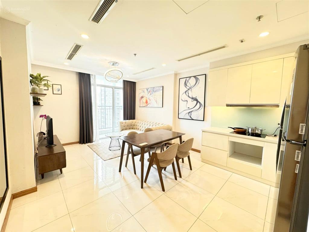 Chính chủ cần sang lại căn hộ 1pn, 54m2, layout đẹp, 2 ban công tại vinhomes central park