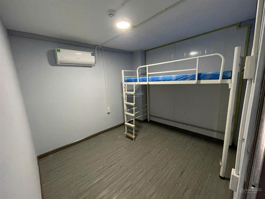 Phòng tại nguyễn gia trí, giá bao sài điện, nước, máy lạnh