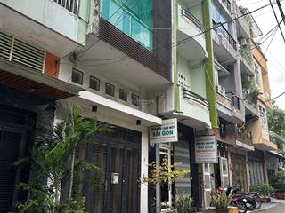 Vị trí cực đỉnh hiếm có cách bờ kè trường sa 20m. đường 7m xe tải thông suốt. kinh doanh đa ngành.