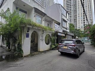 Lô đất hiếm ngang 6m ngay trung tâm thảo điền. xây 6 tầng, vuông vức a4, không lộ giới quy hoạch