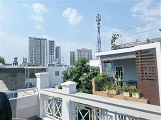Nhà hẻm xe hơi bình trưng tây. ngang 5m 3pn 3wc cách lê văn thịnh 50m. sổ hồng công chứng ngay