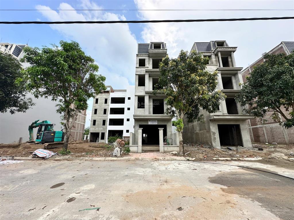 Bán căn lô đất lk 100m,hướng nam, kđt thiên mã  hòa lạc premier residence, giá 4 tỷ